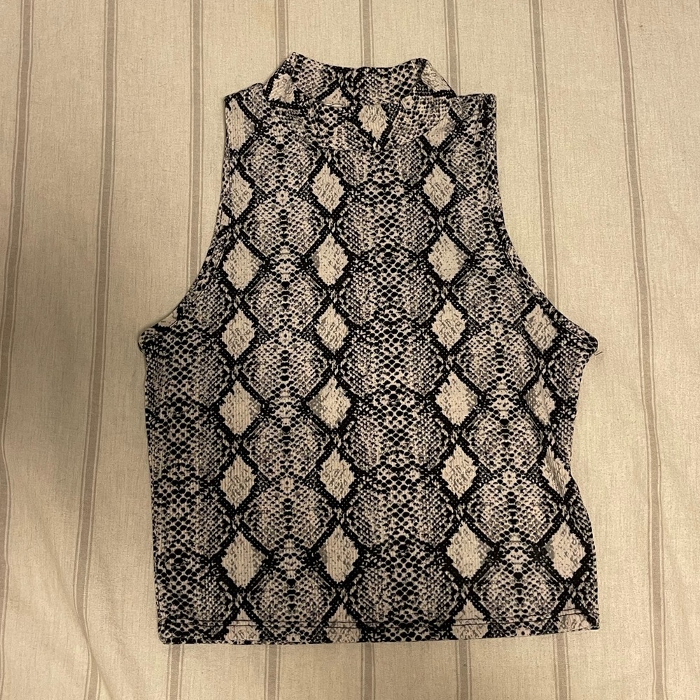 Mock neck tank